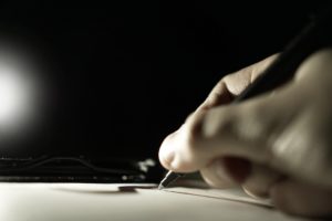 “The pen is mightier than the sword” – eine alte Weisheit, die im Wahllokal der Zukunft womöglich an Gültigkeit verlieren wird. Quelle: pixabay.com